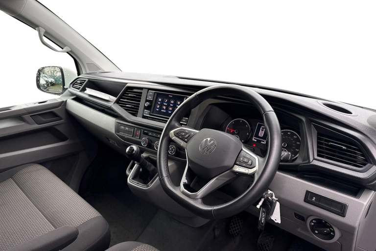 2024 Volkswagen Transporter 2.0 TDI 150 Highline Kombi Van WINDOW VAN DIESEL Manual