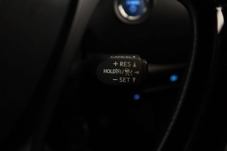 2022 Toyota C-HR 1.8 VVT-h Design CVT Euro 6 (s/s) 5dr HATCHBACK PETROL/ELECTRIC Automatic