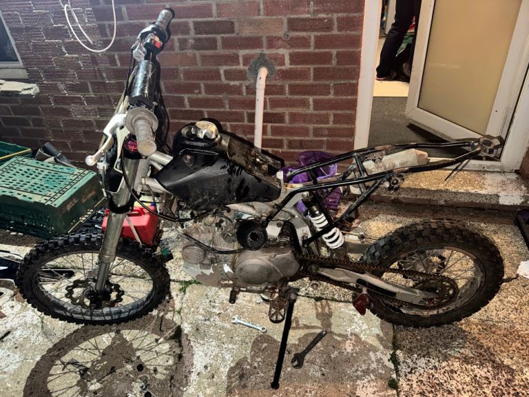 Stomp demon x dirt bike 