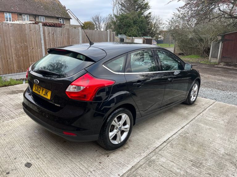 Ford, FOCUS, Hatchback, 2012, Manual, 998 (cc), 5 doors