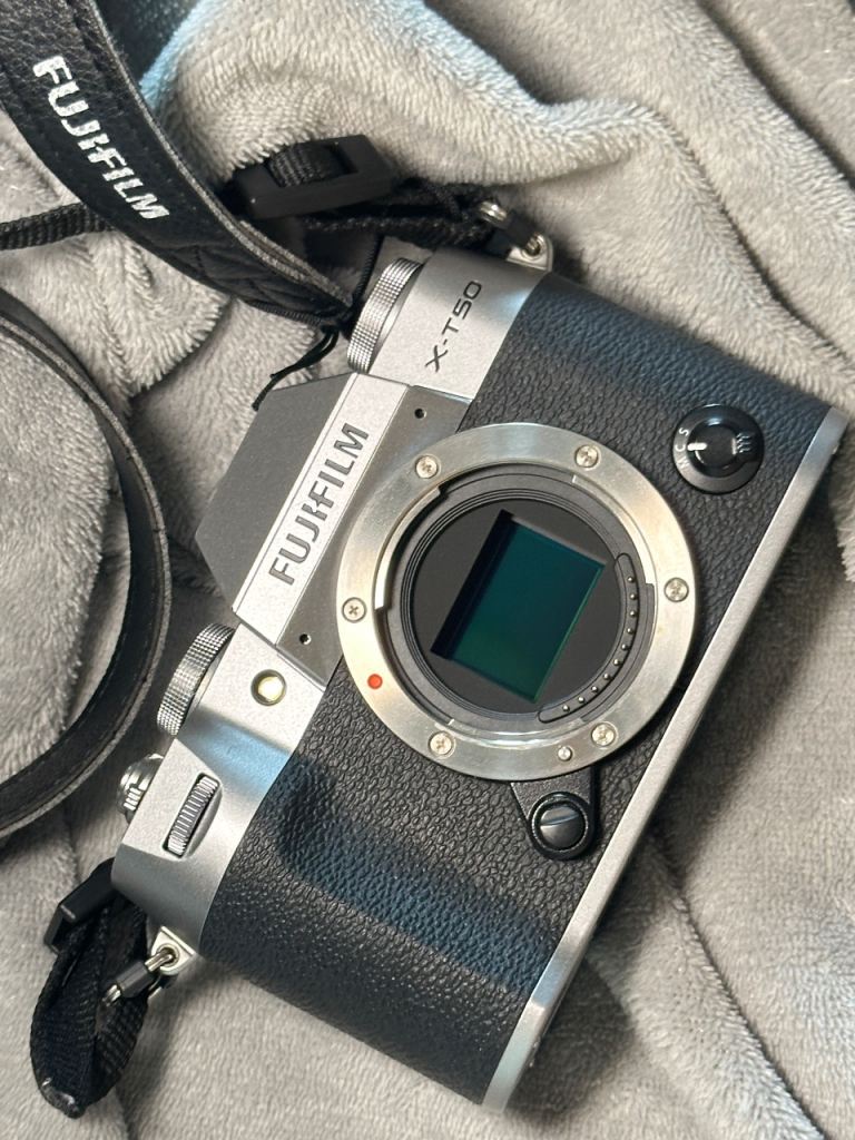 Fujifilm X-T50 Body & 15-45mm Lens (Faulty / For Parts)