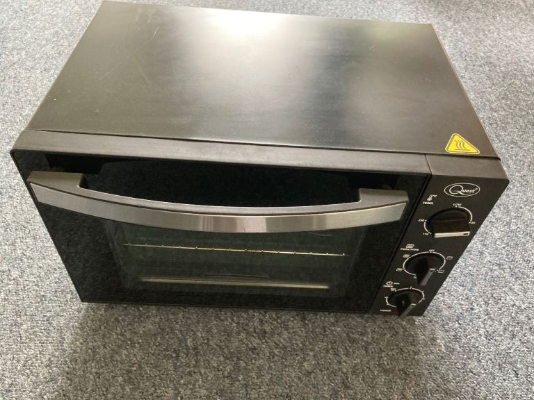 Quest Mini Oven with Grill - Black, Good Condition