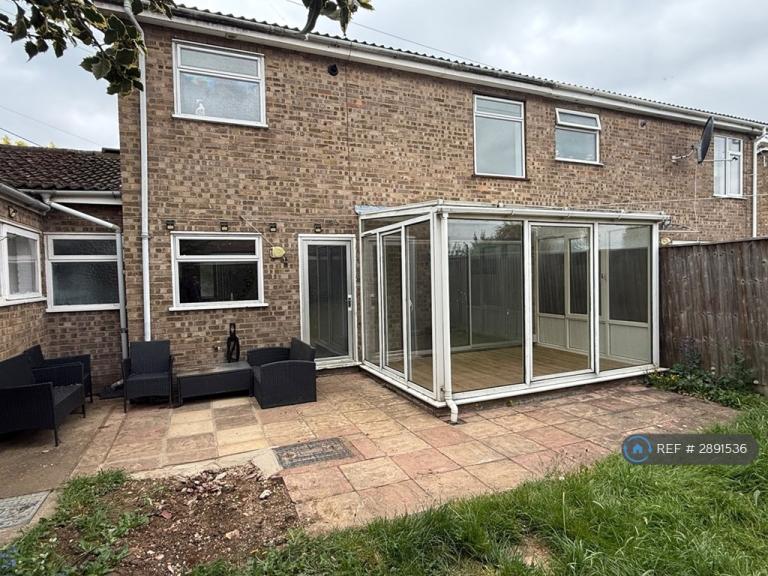4 bedroom house in St Marys, Huntingdon, PE28 (4 bed) (#2891536)