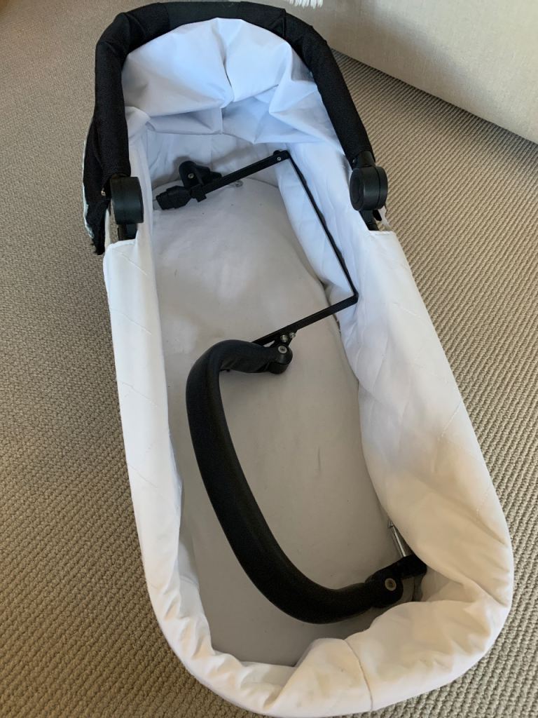 Out and About Carry Cot 