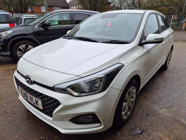  Hyundai i20 1.2 MPi S Connect 5dr Petrol