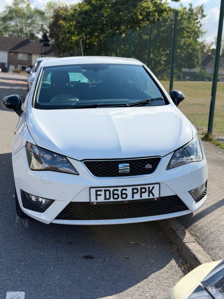 Seat, IBIZA, Hatchback, 2016, Semi-Auto, 999 (cc), 3 doors