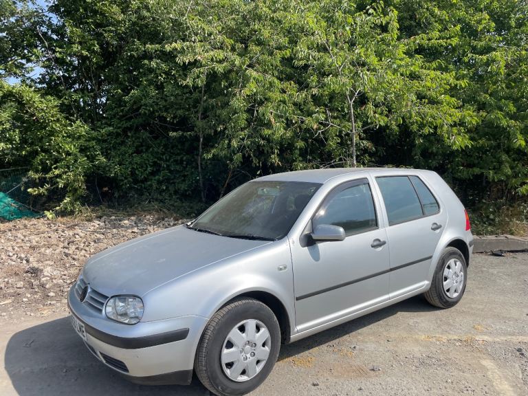 VW GOLF 1.6 SE AUTOMATIC 53 REG SILVER 5 DOOR MOT DECEMBER 23RD 2026 SERVICE HISTORY LOW INSURANCE