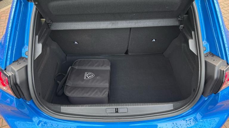 2022 Peugeot 208 50kWh GT Hatchback 5dr Electric Auto (7kW Charger) (136 ps) Hatchback Electric A...