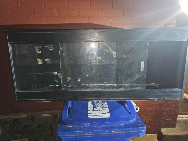Large vivarium 