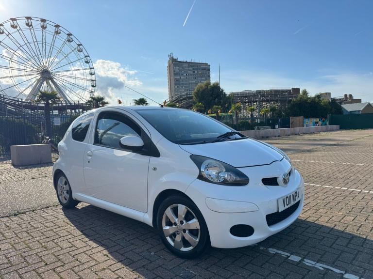 2011 Toyota AYGO 1.0 VVT-i Go 3dr HATCHBACK Petrol Manual