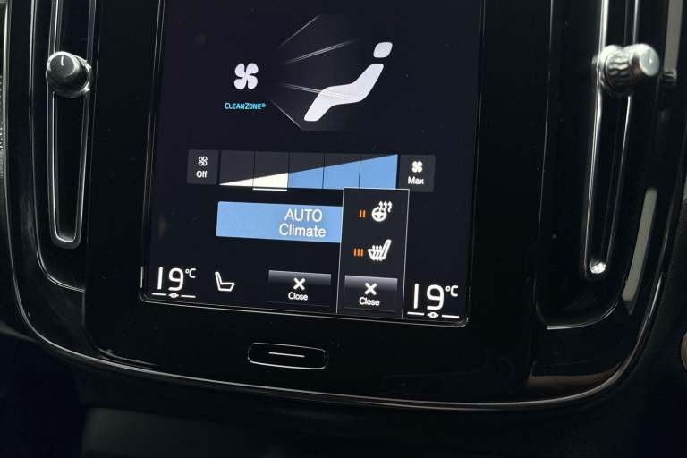 2020 Volvo XC40 1.5 T3 [163] R DESIGN 5dr ESTATE PETROL Manual