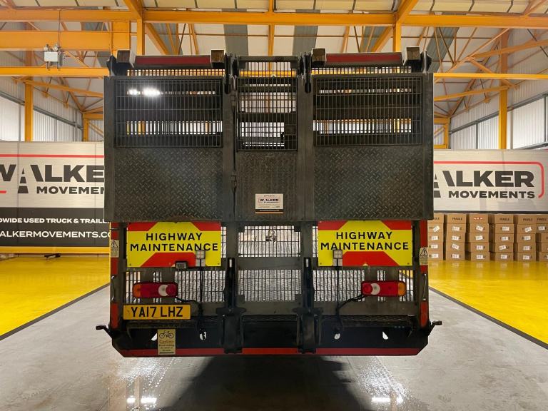 IVECO STRALIS 330 *EURO 6* 6X2 26 TONNE BEAVERTAIL - 2017 - YA17 LHZ