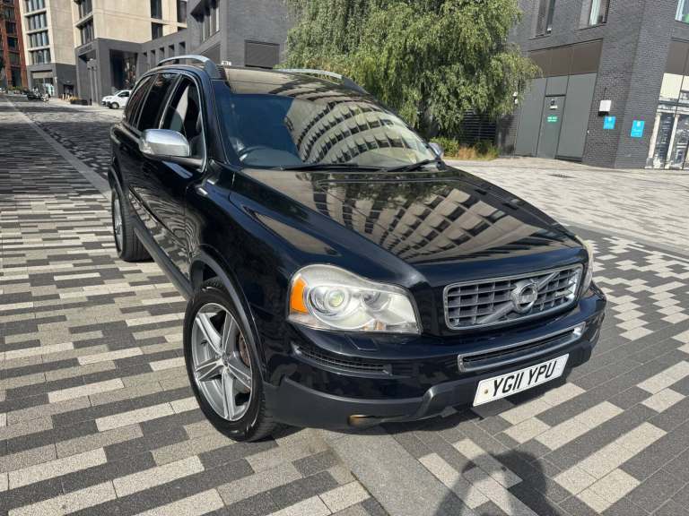 2011 VOLVO XC90 R - DESIGN D5 AWD GEARTRONIC AUTO 2.4 DIESEL BLACK  7 SEATER 5DR