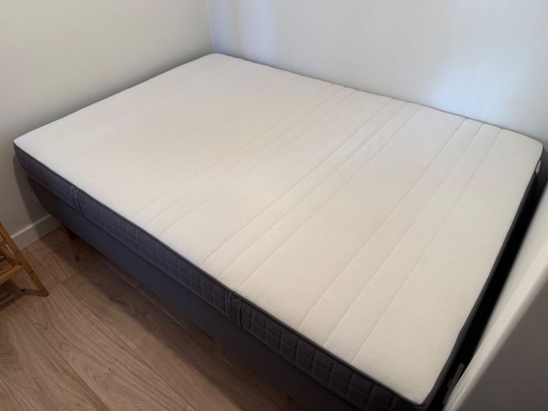 IKEA ESPEVAR Slatted Mattress Base + MORGEDAL Firm Foam Mattress (Double) – Very Good Condition