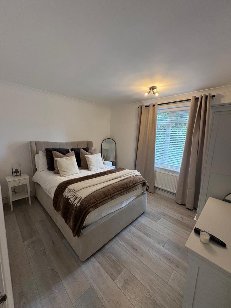 2 bedroom apartment to rent - Fully furnished 