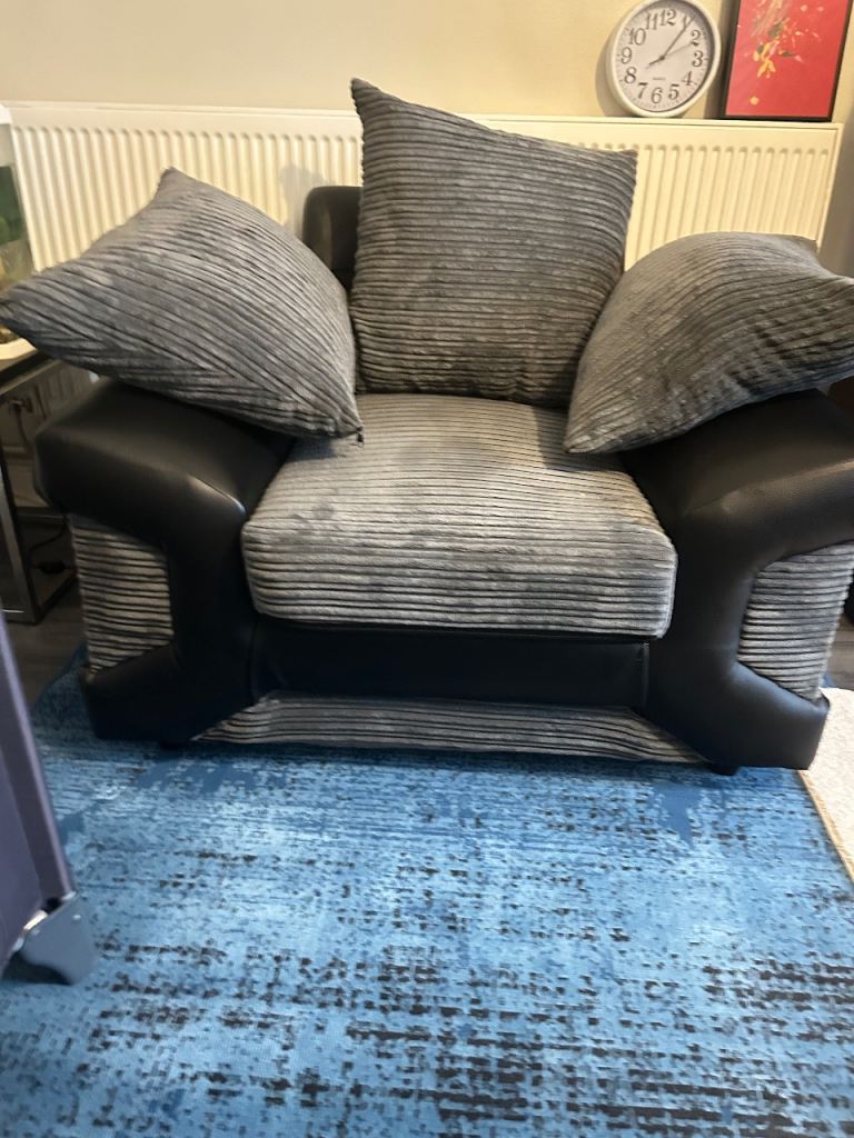 Arm chair for sale