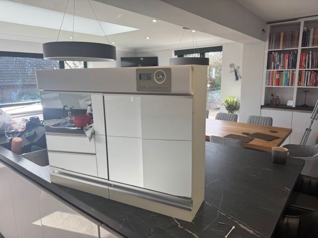 Metlex Blue Diamond 11 Bathroom Cabinet