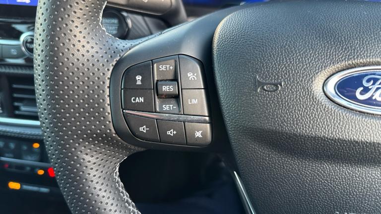 2023 Ford Puma 1.0 EcoBoost Hybrid mHEV ST-Line Vignale 5dr Petrol Hatchback Hatchback Petrol Manual