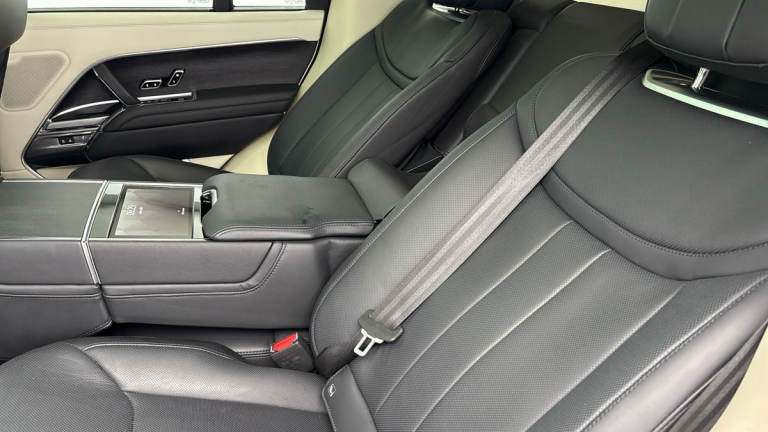 2023 Land Rover Range Rover 3.0 D300 MHEV Autobiography SUV 5dr Diesel Auto 4WD Euro 6 (s/s) (300...