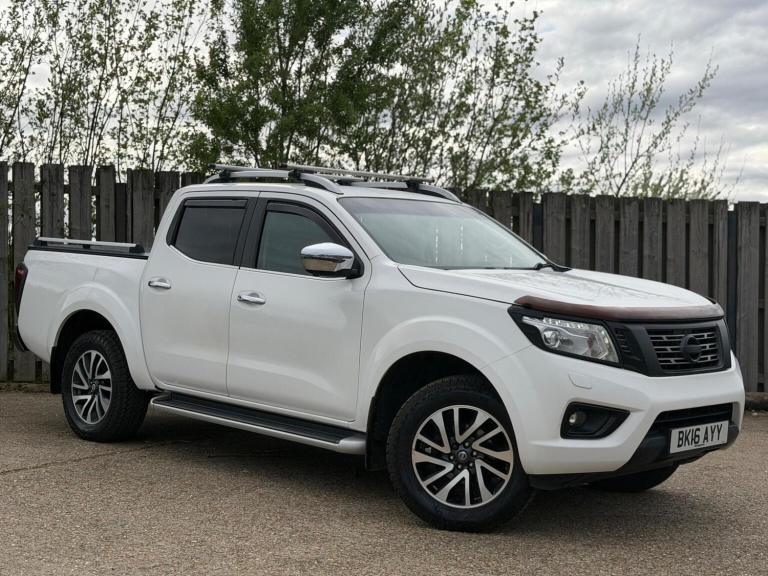 NISSAN NAVARA 2.3 dCi Tekna 4WD Euro 5 4dr 2016