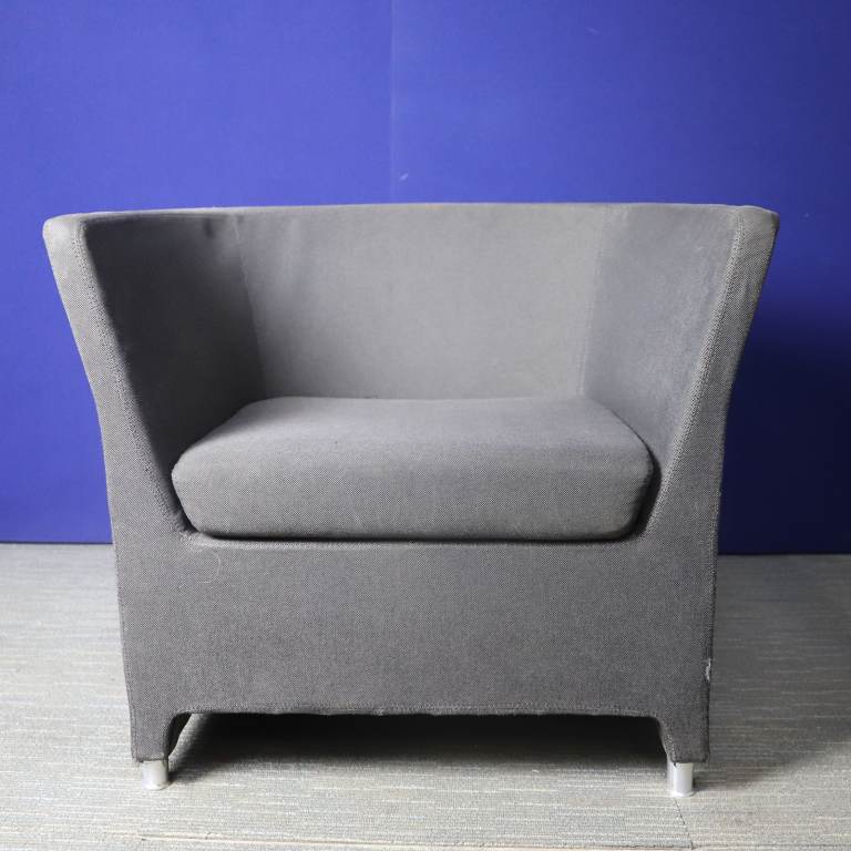 Dark Grey Reception Tub Chair with Silver Legs - 2OOF-SO-1103