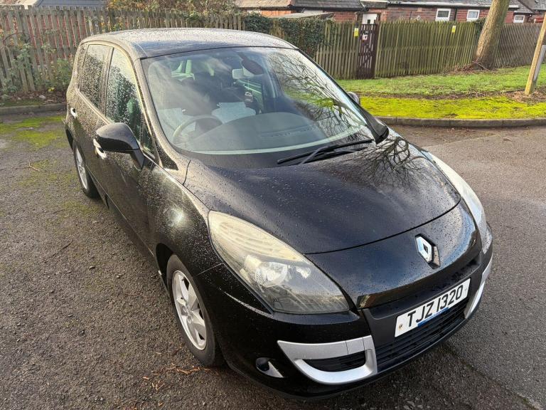 2011 Renault Scenic 1.9 dCi Dynamique TomTom 5dr MPV DIESEL Manual