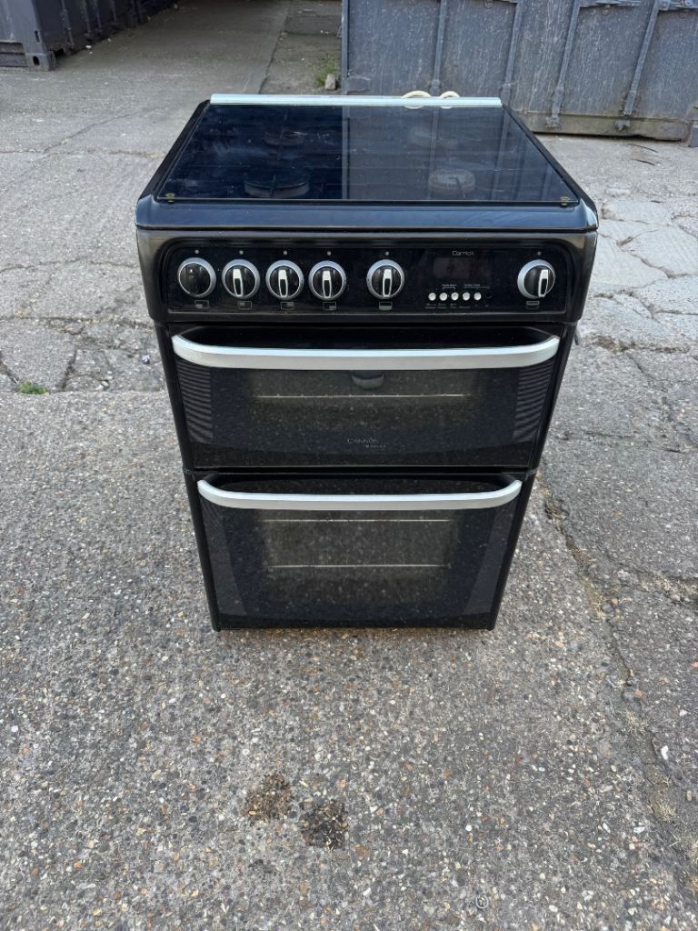Black Freestanding Gas Cooker with Double Oven – Good Condition