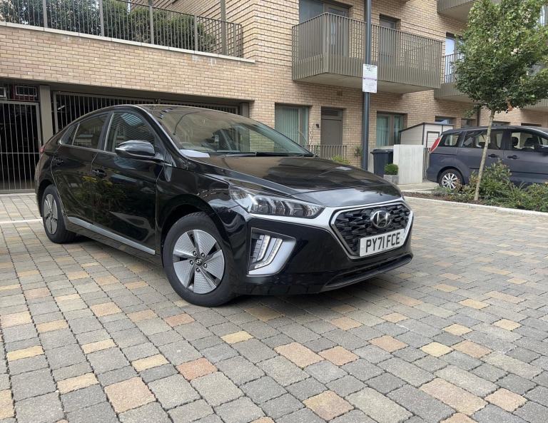 2021 Hyundai IONIQ 1.6 GDi Hybrid Premium 5dr DCT HATCHBACK PETROL/ELECTRIC Auto