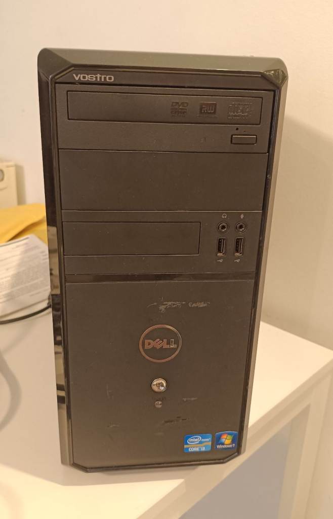 Dell Vostro 260 PC tower *Free to collector*