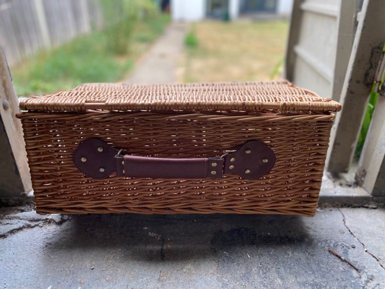 Wicker Picnic/Hamper Baskets 