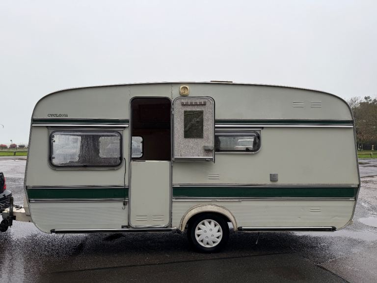 Elddis Cyclone 