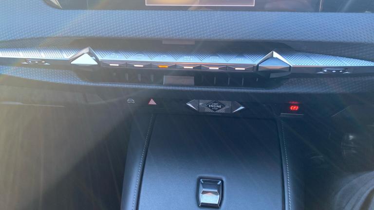 2024 DS Automobiles DS 4 1.2 PureTech Rivoli Hatchback 5dr Petrol EAT8 Euro 6 (s/s) (130 ps) Hatc...