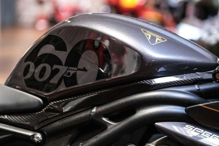 Triumph Speed Triple RR "Bond Edition" No: 49 of 60