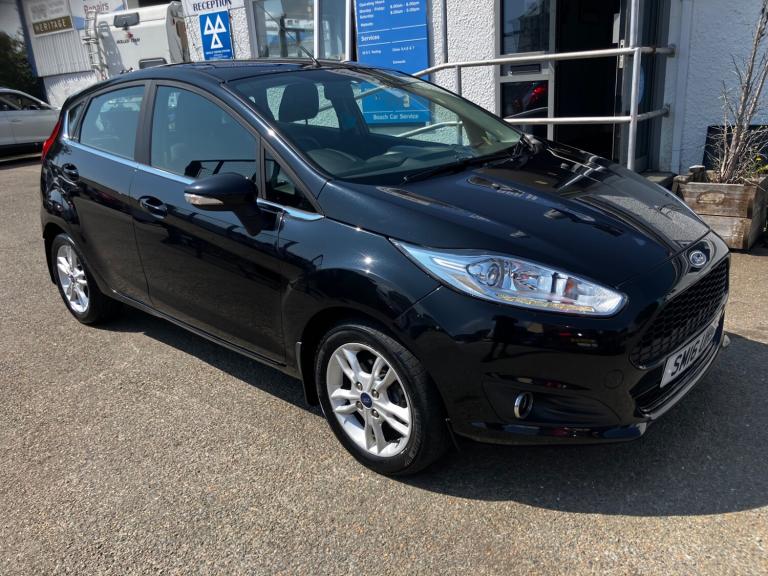 2016 Ford Fiesta 1.0 EcoBoost Zetec 5dr HATCHBACK Petrol Manual
