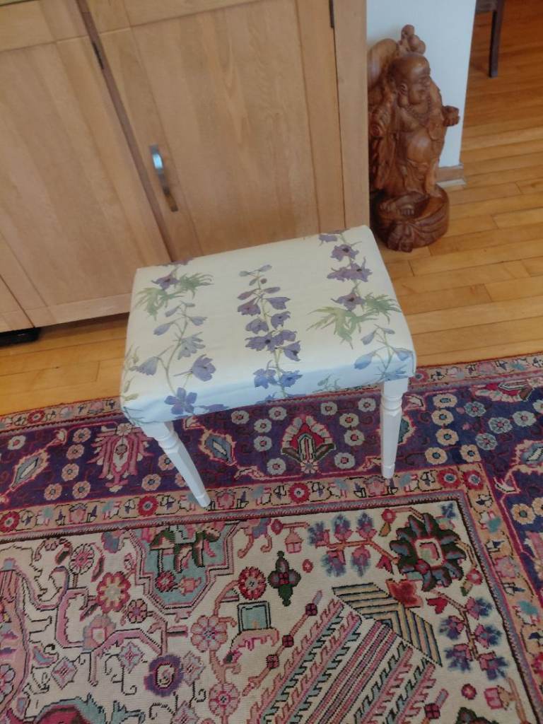 Stool / Dressing Table Stool 