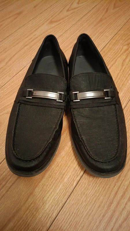 Calvin Klein Authentic Mens black and Grey Summer Shoes Size 8 Bargain On Offer