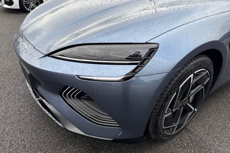 2025 BYD Seal 82.5kWh Excellence Auto AWD 4dr Saloon Automatic