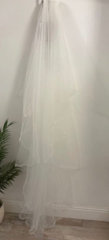 White Chapel length 2 tier veil