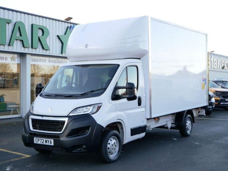 2023 PEUGEOT BOXER 335 2.2 B/HDI L4 X-LONG BUILT FOR BUSINESS LUTON ( AIR CON )