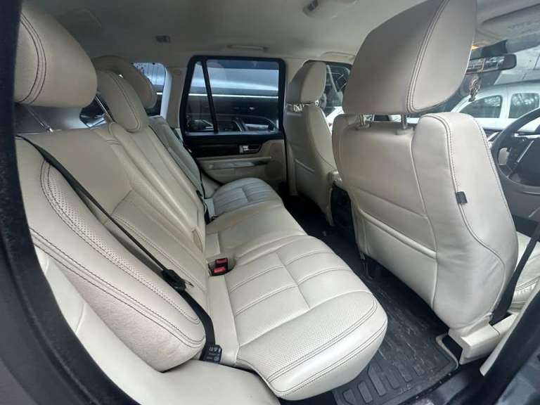  LAND ROVER RANGE ROVER SPORT 2012 3.0 DIESEL BREAKING FOR PARTS