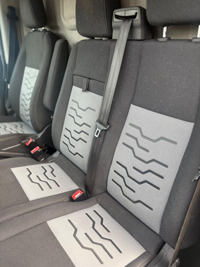 2016 Ford Transit Custom 2.2 TDCi 125ps Low Roof Limited Van PANEL VAN Diesel Manual