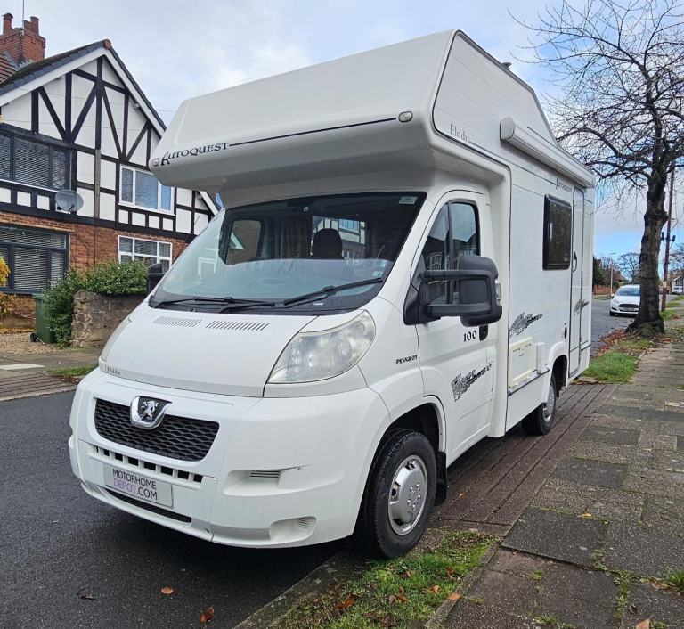 Elddis Autoquest 100 - 2008 - End Kitchen - FOR SALE