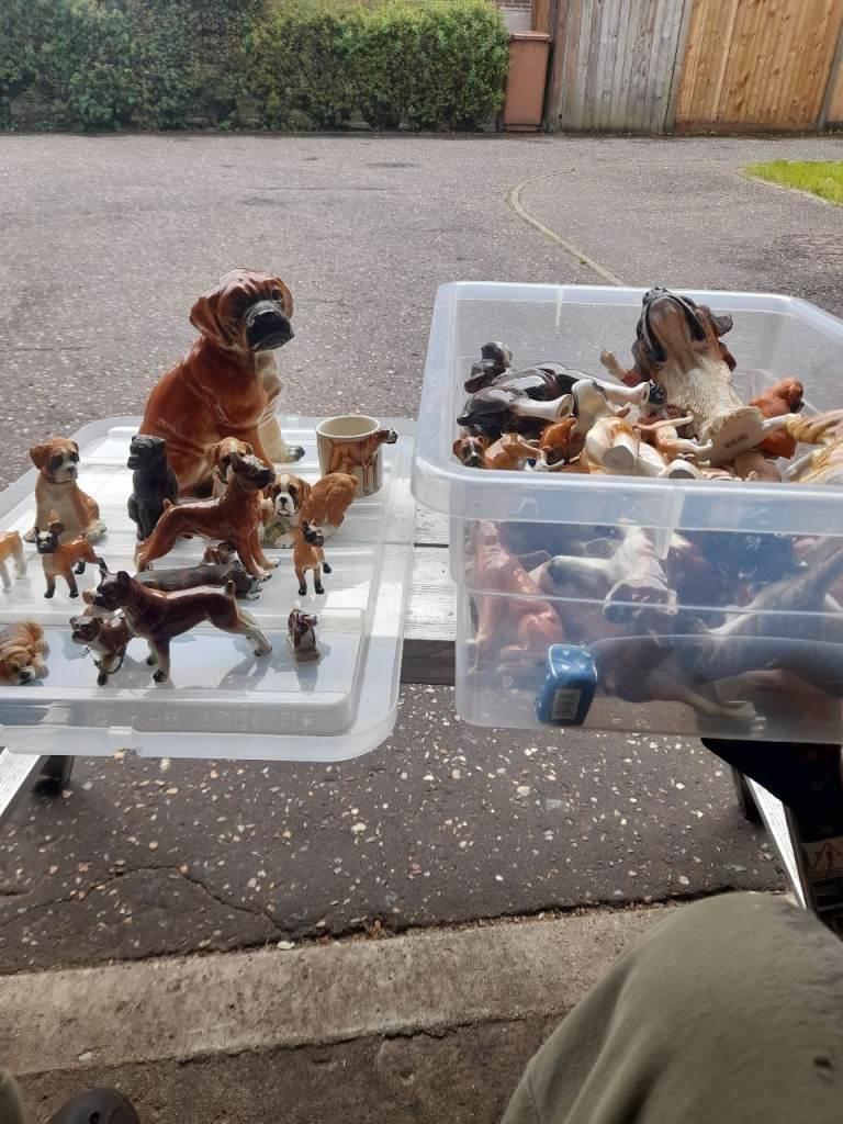 Porcelain Boxer dogs 