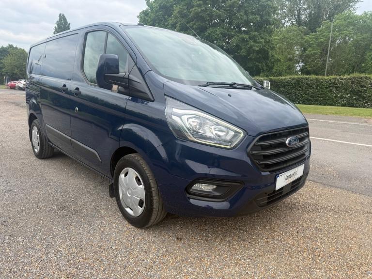 69 FORD TRANSIT CUSTOM TREND 2.0 ECOBLUE 130BHP APPLE CAR PLAY EURO 6 ULEZ
