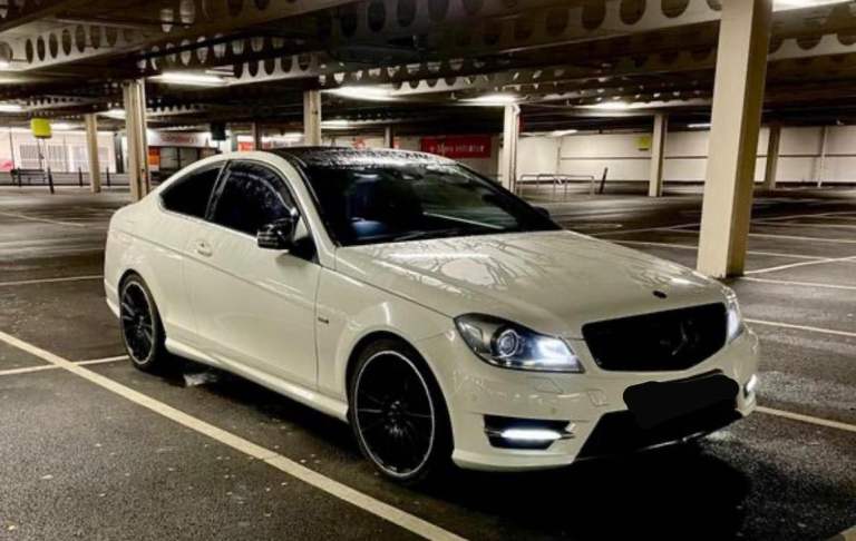 Mercedes-Benz, C CLASS, AMG Coupe, 2012, Semi-Auto, 2143 (cc), 2 doors