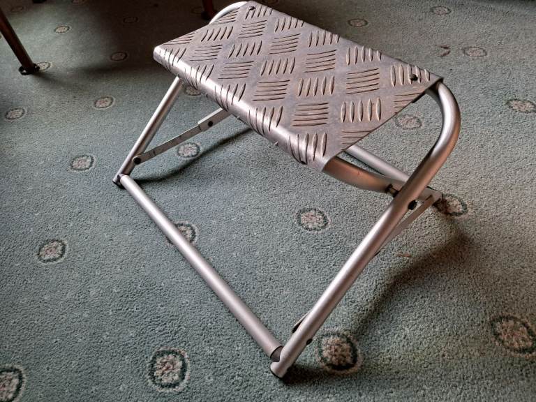 Caravan step stool, folding