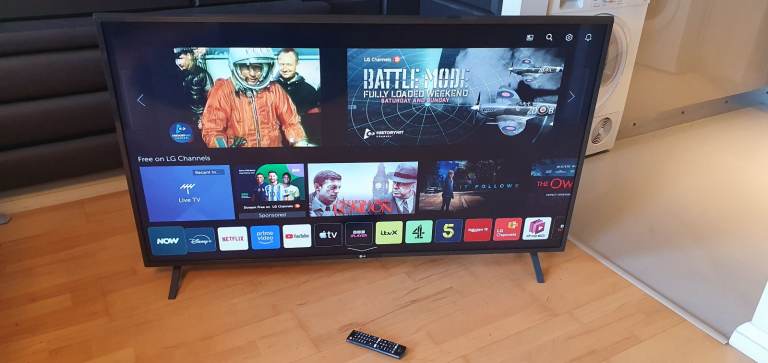 FREE LOCAL DELIVERY MASSIVE LG 60 INCH UHD HDR 4K SMART TV £220 inc DELIVERY NO OFFERS THANKS 