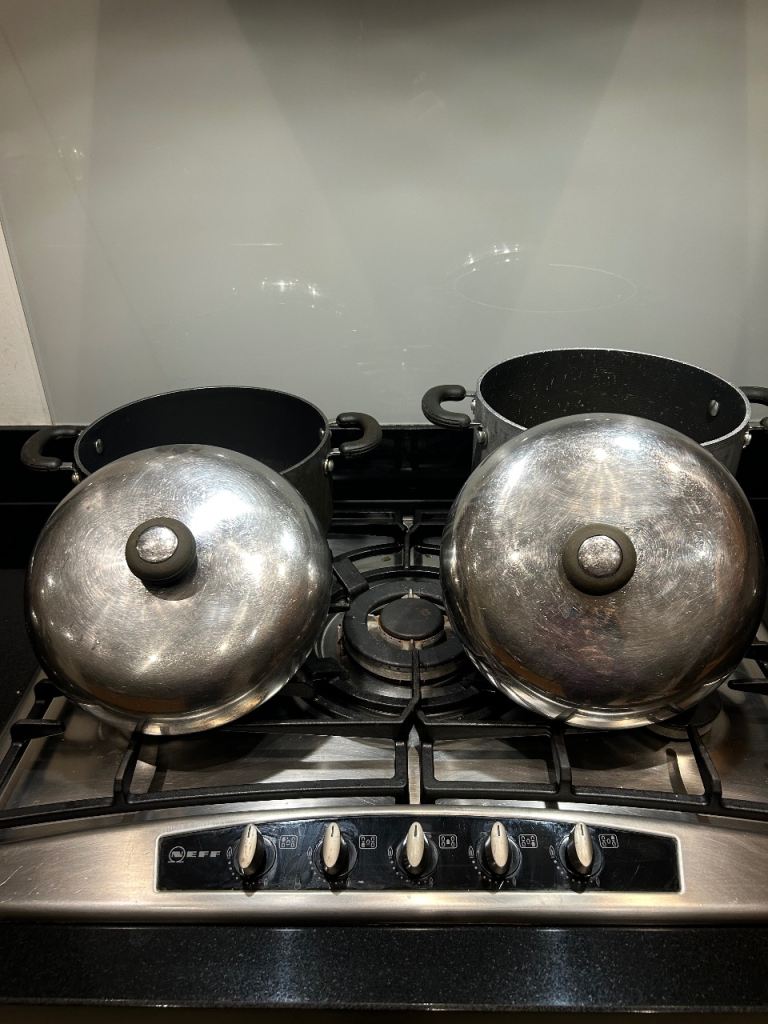 CIRCULON  NON STICK, Stockpots x 2 