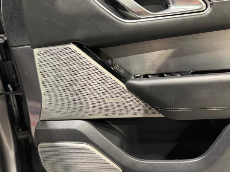 2018 Land Rover Range Rover Velar 3.0 SD6 V6 R-Dynamic HSE Auto 4WD Euro 6 (s/s) 5dr ESTATE Diese...