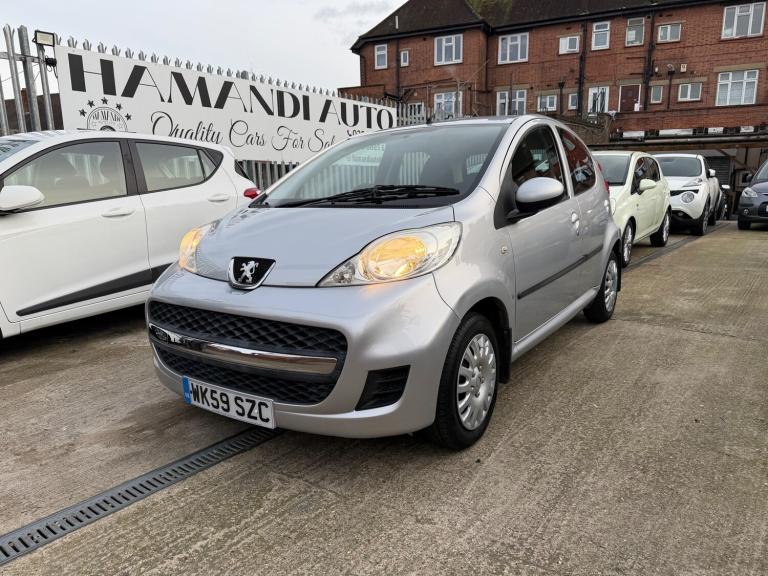 2009 Peugeot 107 1.0 12V Urban Hatchback 5dr Petrol 2 Tronic Euro 4 (68 ps)